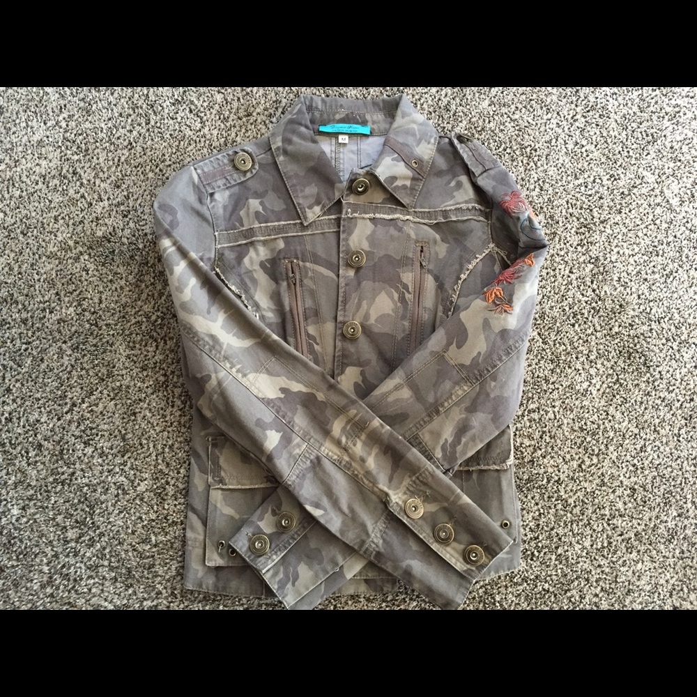 Gorgeous Embroidered Camo Jacket